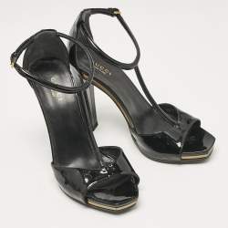 Gucci Black Patent Leather T- Strap Sandals Size 36.5