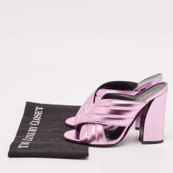 Gucci Pink Quilted Leather Snake Embellished Slide Sandals Size 37.5