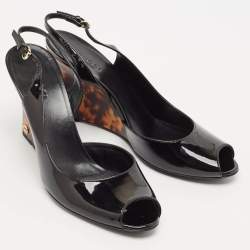 مملوكة مسبقًا Gucci Black Patent Leather Slingback Wedge Sandals Size 39