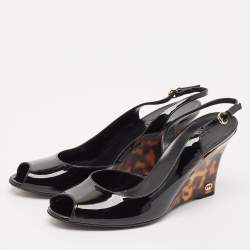 مملوكة مسبقًا Gucci Black Patent Leather Slingback Wedge Sandals Size 39