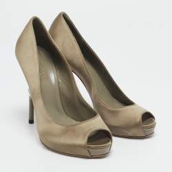 Gucci Grey Satin Horsebit Crystal Embellished Peep Toe Pumps Size 36