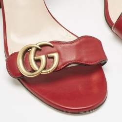 مملوكة مسبقًا Gucci Red Leather GG Marmont Ankle Strap Sandals Size 38