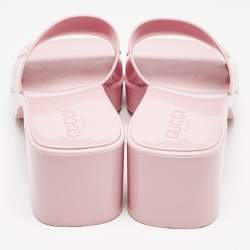 Gucci Pink Rubber Embossed Logo Slide Sandals Size 40