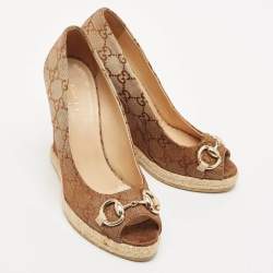 Gucci Beige GG Canvas Charlotte Horsebit Wedge Peep Toe Espadrille Pumps Size 36.5