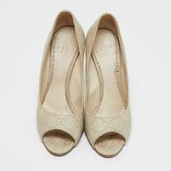 Gucci Off White Guccissima Leather Horsebit Peep Toe Pumps Size 38.5