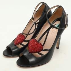 Gucci Black Leather Molina Embellished T-Strap Pumps Size 38.5