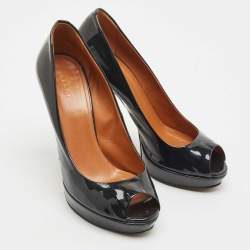 Gucci Navy Blue Patent Leather Betty Platform Pumps Size 38.5