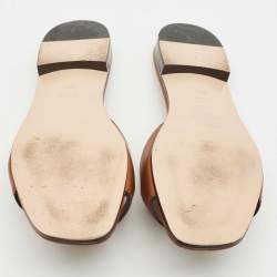 مملوكة مسبقًا Gucci Brown Leather Interlocking G Cut Out Flat Slides Size 38.5