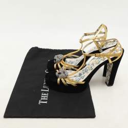 Gucci Gold Leather Tiger Head Embellished Ankle Strap Sandals Size 38