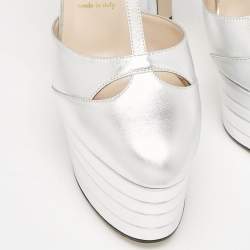 Gucci Silver Leather T-Strap Platform Ankle Strap Pumps Size 40