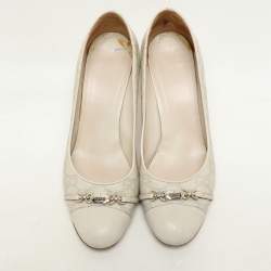 Gucci Off White Guccissima Leather Embellished Pumps Size 39.5