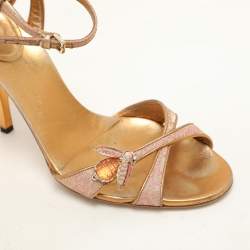 Gucci Gold/Pink Brocade Fabric and Leather Bee Embellished Ankle Strap Sandals Size 37.5