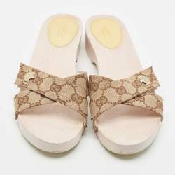 Pre Owned Gucci Beige GG Canvas Wooden Slide Sandals Size 38.5