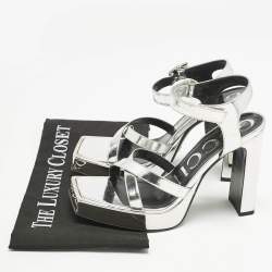 Gucci Silver Leather Buckle Crystal Embellished Ankle Strap Platform Sandals Size 36