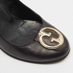 Gucci Black Leather GG Interlocking Pumps Size 38
