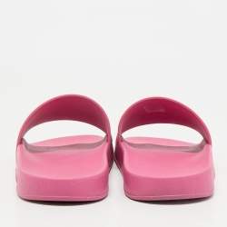 Gucci Pink Rubber Logo Embossed Pool Slides Size 40