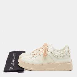 Gucci White Jumbo GG Embossed Leather Low Top Sneakers Size 39.5