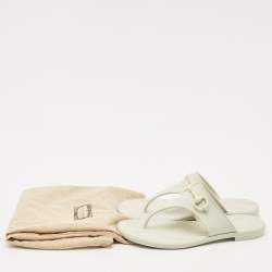 Gucci Grey Rubber Horsebit Thong Flats Size 39