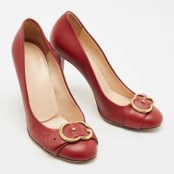 Gucci Red Leather GG Buckle Pumps Size 38.5