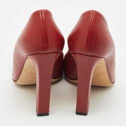 Gucci Red Leather GG Buckle Pumps Size 38.5