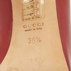 Gucci Red Leather GG Buckle Pumps Size 38.5
