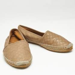 Gucci Beige Leather Slip On  Espadrille Flats Size 37