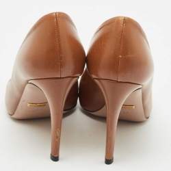 Pre Owned Gucci Brown Leather Round Toe Pumps Size 37