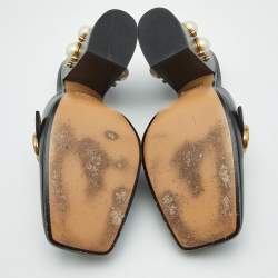 Pre Owned صندل غوتشي لوفرز جي جي جلد أسود مزخرف لؤلؤ نمط ويب مقاس 34