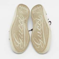 مملوكة مسبقًا حذاء رياضي غوتشي \"آيس\" ببني وبيج من كانفاس جي جي سوبريم وتفاصيل ويب وبنمط منخفض من أعلى مقاس 37