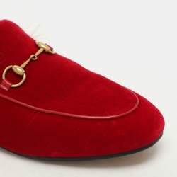 Pre Owned Gucci Red Velvet Princetown Horsebit Flat Mules Size 40