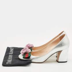 Pre Owned Gucci Metallic Silver Leather Web Bow Rose Detail Pumps Size 40