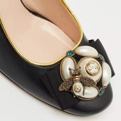 Pre Owned Gucci Black/Gold Leather Bee Pearl Embellished Block Heel Pumps Size 37