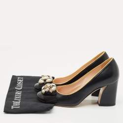 Pre Owned Gucci Black/Gold Leather Bee Pearl Embellished Block Heel Pumps Size 37