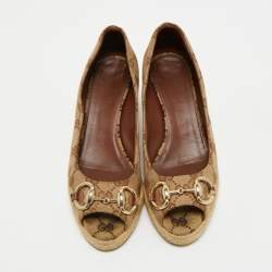 Pre Owned Gucci Beige/Brown GG Canvas Horsebit Peep Toe Wedge Espadrille Pumps Size 34