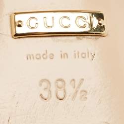 مملوكة مسبقًا صندل سلايد غوتشي زومي جلد بيج مقاس 38.5