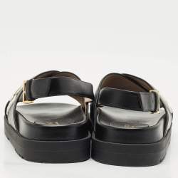 Pre Owned صندل غوتشي حزام خلفي مسطح جلد أبيض/أسود مقاس 38.5