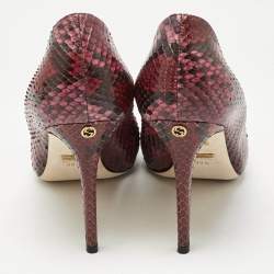 Pre Owned Gucci Two Tone Python Leather Round Toe Pumps Size 38.5