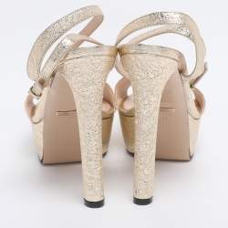Pre Owned Gucci Gold Crinkled Patent Leather Platform Ankle Strap Sandals Size 41