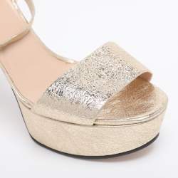 Pre Owned Gucci Gold Crinkled Patent Leather Platform Ankle Strap Sandals Size 41