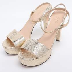 Pre Owned Gucci Gold Crinkled Patent Leather Platform Ankle Strap Sandals Size 41