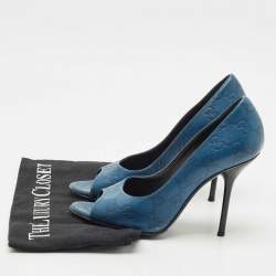 مملوكة مسبقًا Gucci Blue Guccissima Leather Peep Toe Pumps Size 36