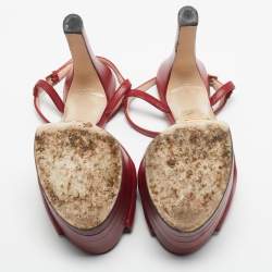 Pre Owned صندل غووتشي سيور كاحل منصة مكلل بجلد أحمر مرصع مقاس 38.5