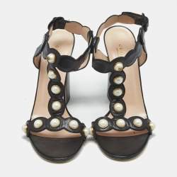 Pre Owned Gucci Black Leather Pearl Embellished Ankle Strap Sandals Size 40