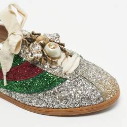 مملوكة مسبقًا حذاء رياضي غوتشي فاليزر جلد فضي متلألئ مرصع عنق منخفض مقاس 39