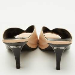 Pre Owned Gucci Beige Leather Open Toe Mules Size 36