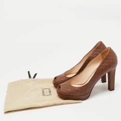 Pre Owned Gucci Brown Guccissima Leather Peep Toe Platform Pumps Size 38
