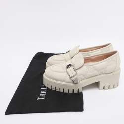 Pre Owned Gucci White Matelasse Leather Buckled Platform Loafers Size 38.5