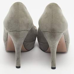 Pre Owned Gucci Grey Suede Platform Peep Toe Pumps Size 36