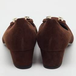 Pre Owned Gucci Dark Brown Suede Rivet Block Heel Pumps Size 39.5