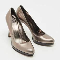Pre Owned Gucci Metallic Leather Platform Pumps Size 40